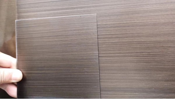 不銹鋼彩色板選擇中有什么注意事項(xiàng)？