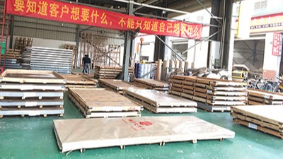 點(diǎn)贊裝飾生產(chǎn)實(shí)力深厚，滿足您的定制需求