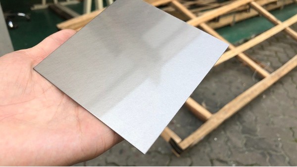 彩色不銹鋼板廚房臺(tái)面料好嗎？