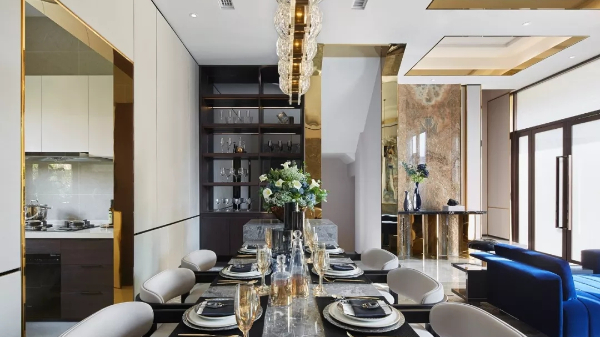 不銹鋼線條輕奢別墅，這才是品質(zhì)